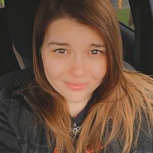 Meet your Posher, Brianna